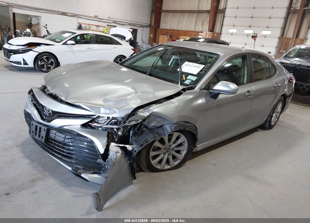 2020 TOYOTA CAMRY LE VIN: 4T1L11AK1LU920616