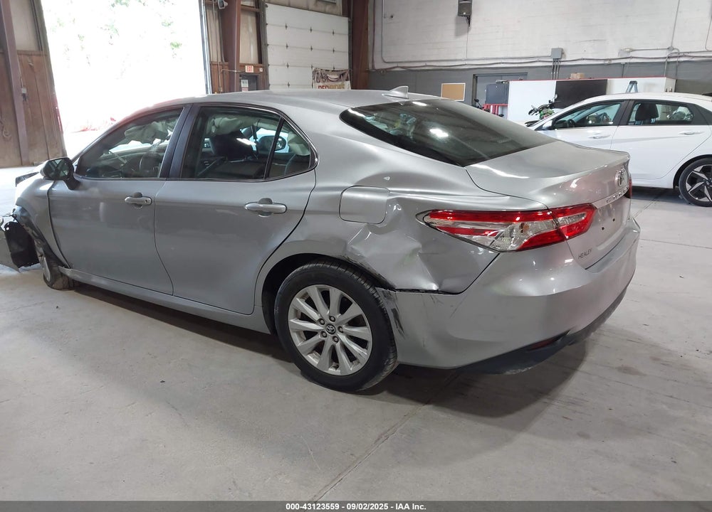2020 TOYOTA CAMRY LE VIN: 4T1L11AK1LU920616