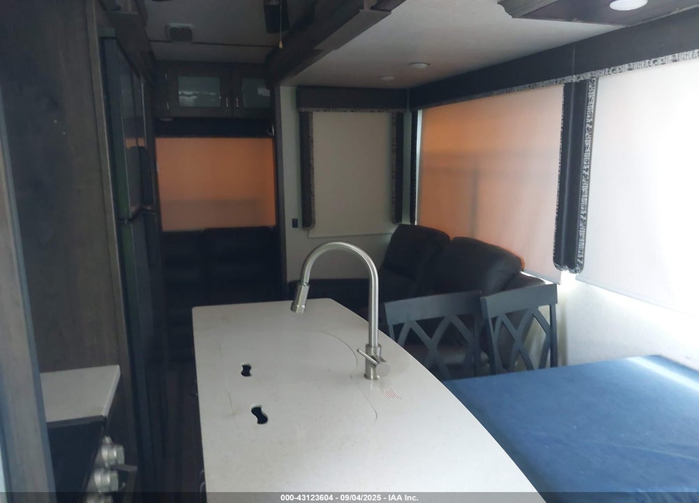 2020 KEYSTONE RV VIN: 4YDF30520LA740073