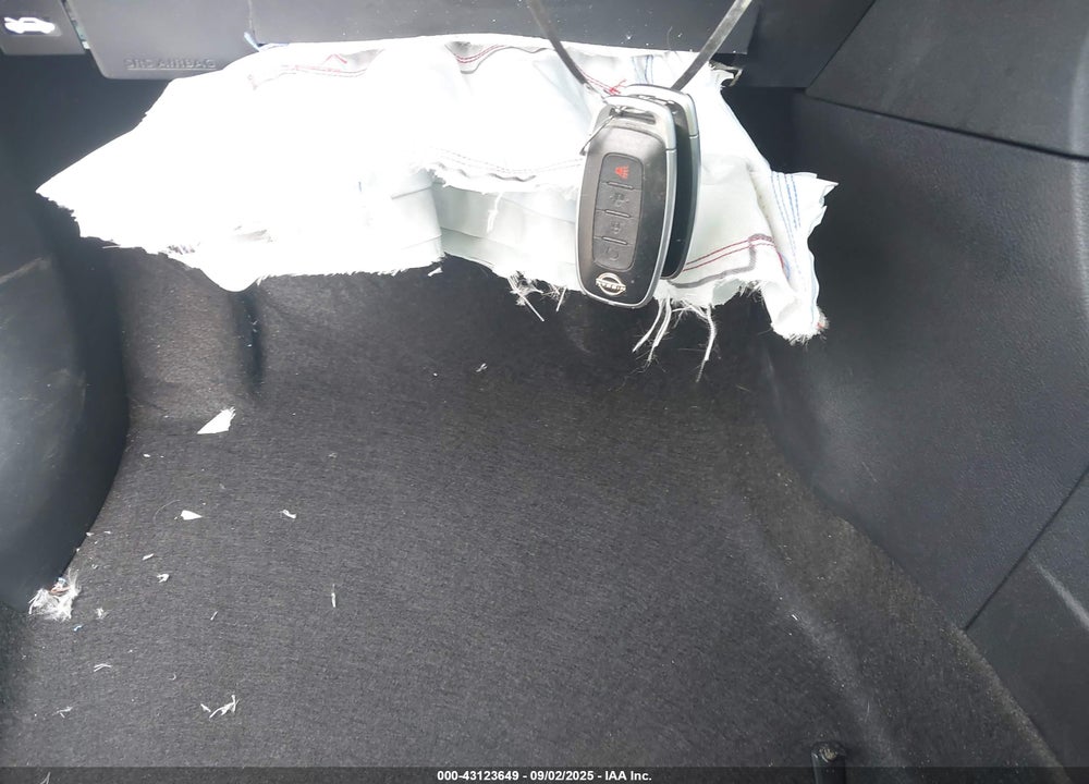 2023 NISSAN KICKS VIN: 3N1CP5DV9PL503537