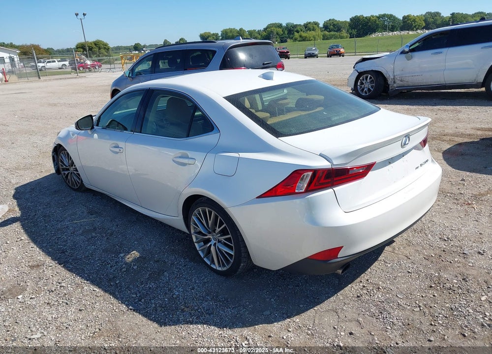 2016 LEXUS IS 300 VIN: JTHCM1D21G5010681