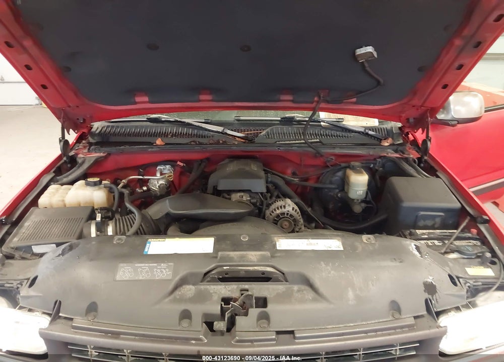 2000 CHEVROLET SILVERADO 1500 LT VIN: 1GCEK19T5YE133452