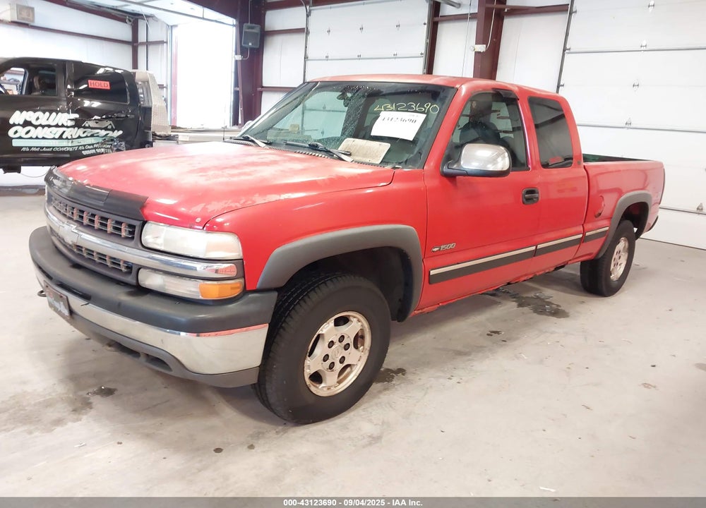 2000 CHEVROLET SILVERADO 1500 LT VIN: 1GCEK19T5YE133452