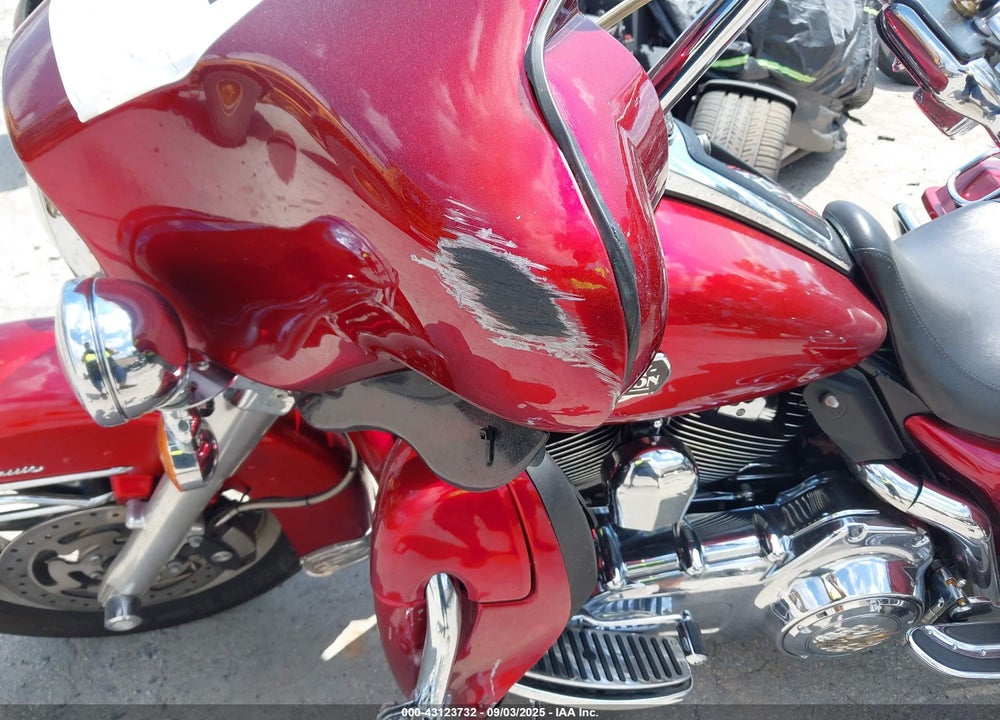 2008 HARLEY-DAVIDSON FLHTCUI VIN: 1HD1FC4198Y630988