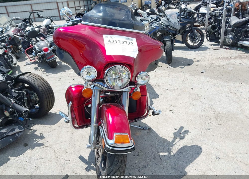 2008 HARLEY-DAVIDSON FLHTCUI VIN: 1HD1FC4198Y630988