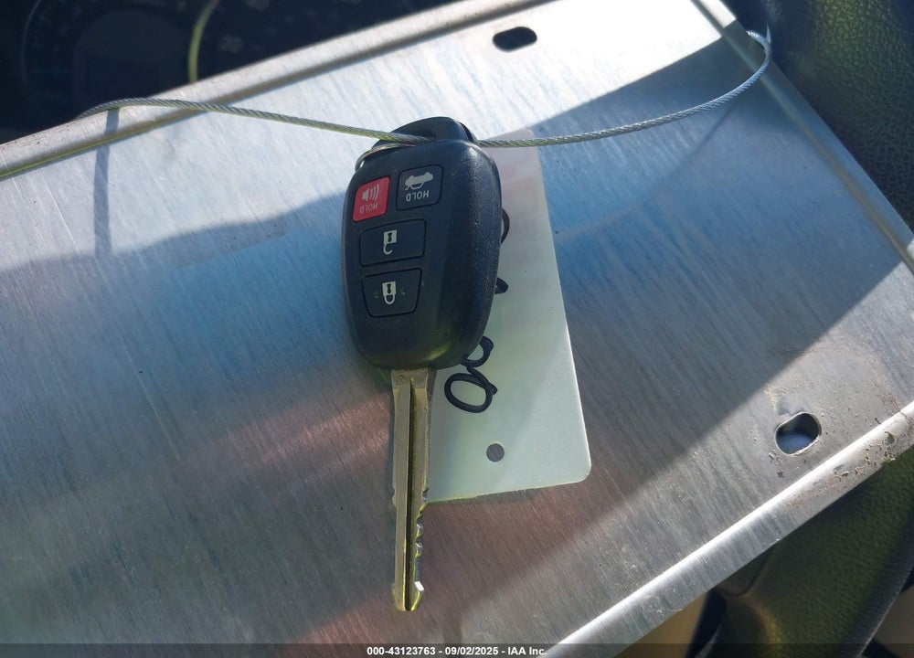 2014 TOYOTA CAMRY VIN: 4T4BF1FK8ER388442