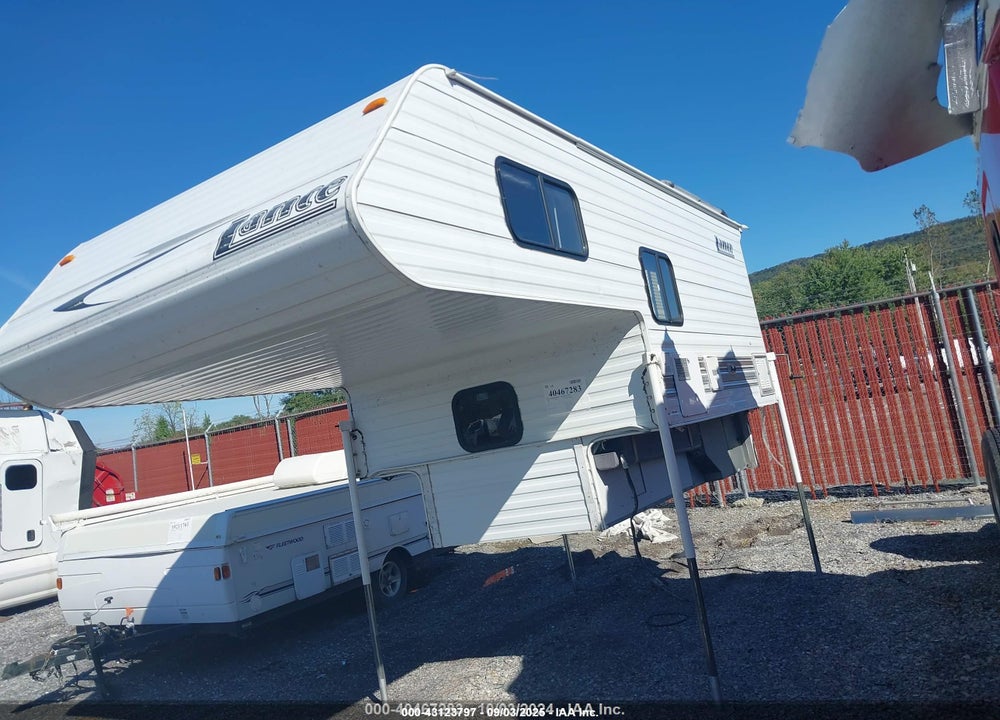 2006 LANCE LITE 815 PICKUP CAMPER VIN: 159574
