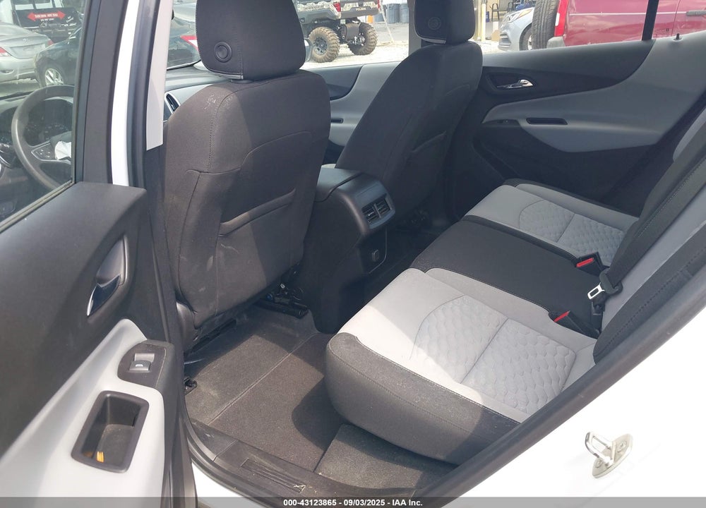 2018 CHEVROLET EQUINOX LS VIN: 2GNAXHEV4J6301454