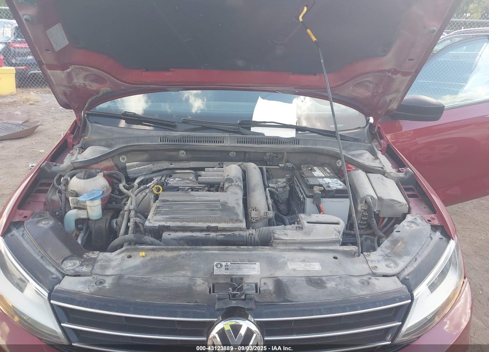 2016 VOLKSWAGEN JETTA VIN: 3VWD67AJ9GM237607
