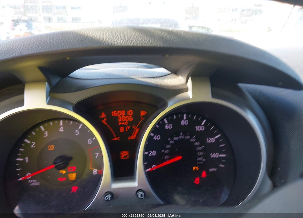 2015 NISSAN JUKE VIN: JN8AF5MR9FT504227