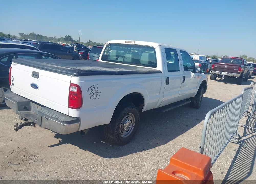 2013 FORD F-250 VIN: 1FT7W2B61DEA42440