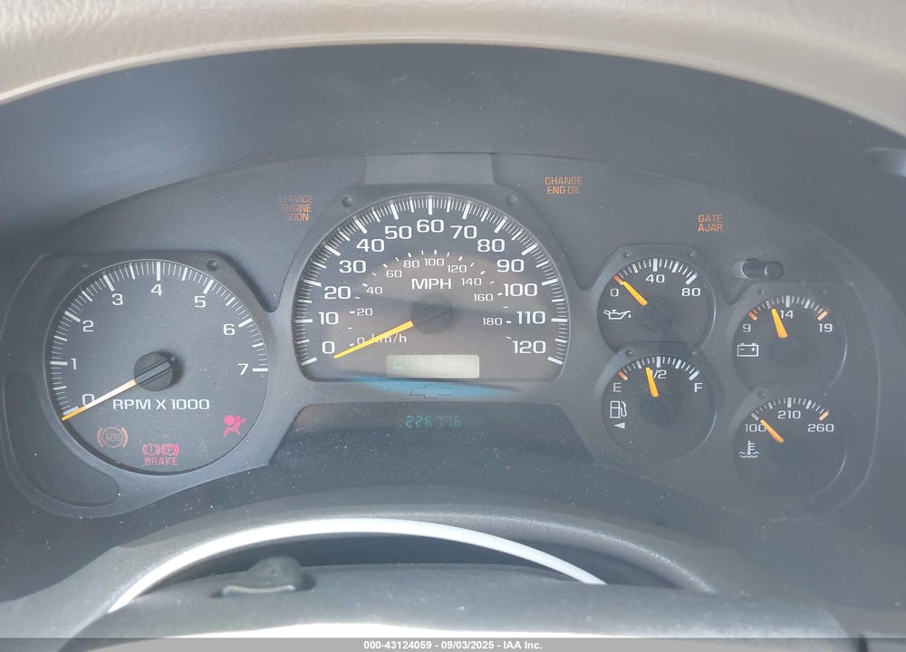 2002 CHEVROLET TRAILBLAZER LS VIN: 1GNDS13S922486496