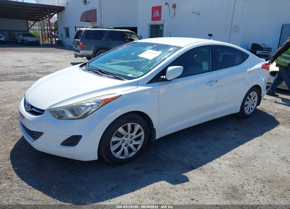 2013 HYUNDAI ELANTRA GLS VIN: 5NPDH4AE1DH225158