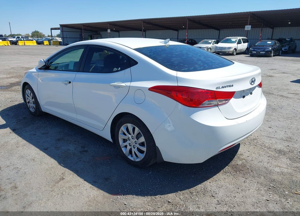 2013 HYUNDAI ELANTRA GLS VIN: 5NPDH4AE1DH225158