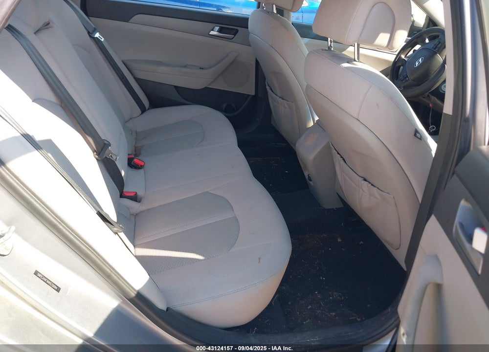 2017 HYUNDAI SONATA VIN: 5NPE24AFXHH570094