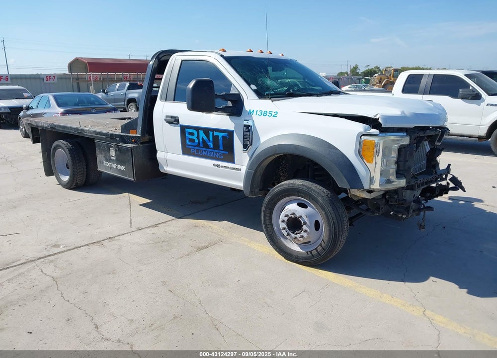 2017 FORD F-550 CHASSIS XL VIN: 1FDUF5GT0HEE87529