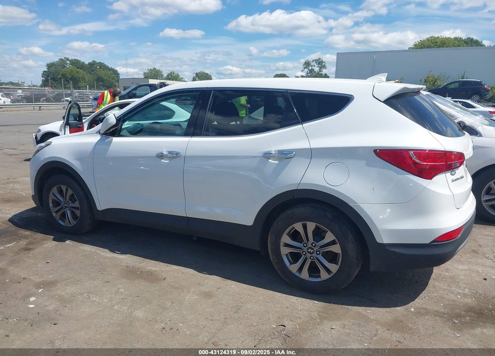 2015 HYUNDAI SANTA FE VIN: 5XYZT3LB3FG302107
