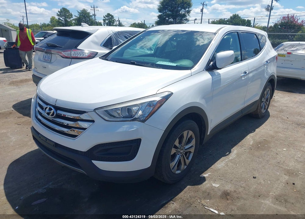 2015 HYUNDAI SANTA FE VIN: 5XYZT3LB3FG302107