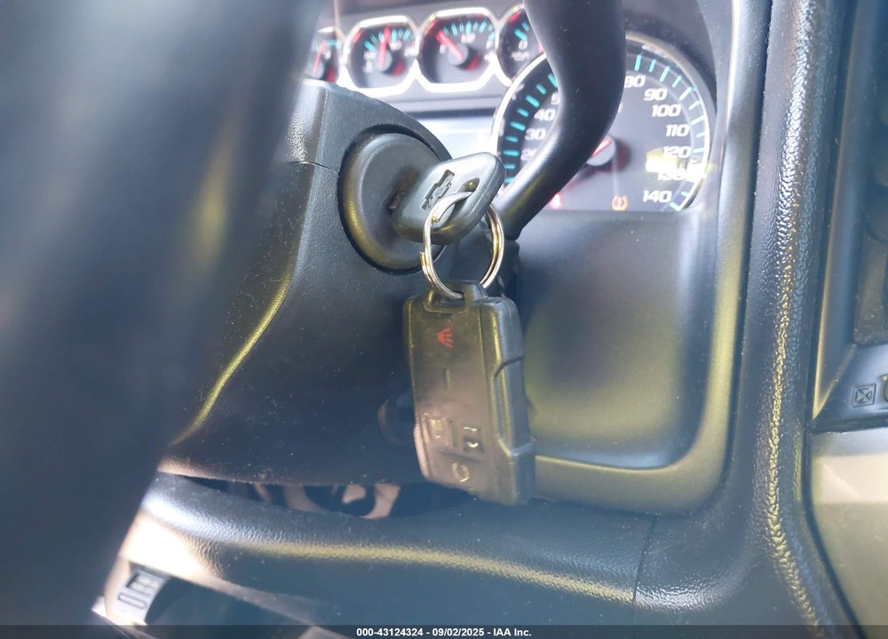 2018 CHEVROLET SILVERADO 1500 VIN: 1GCVKREHXJZ353037