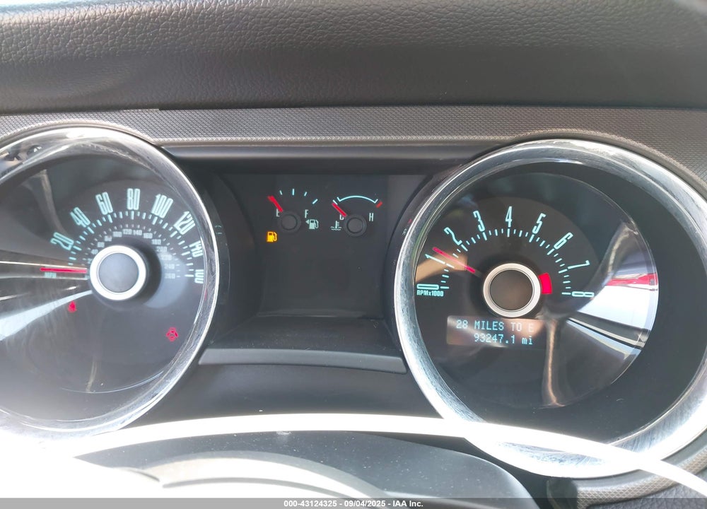 2013 FORD MUSTANG VIN: 1ZVBP8AM0D5280044