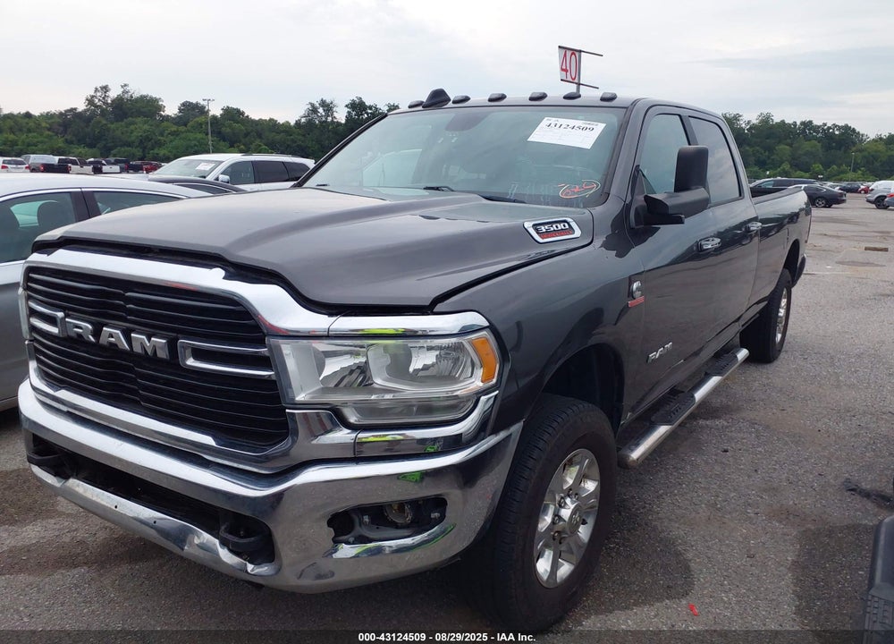 2019 RAM 3500 BIG HORN  4X4 8' BOX VIN: 3C63R3HL5KG610212