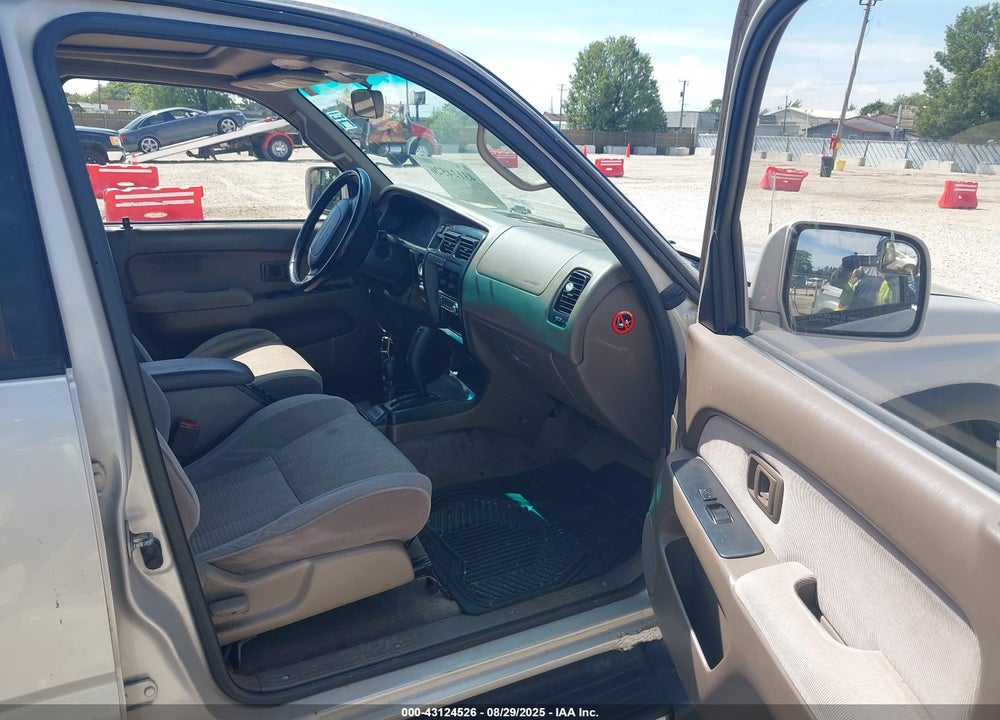 1996 TOYOTA 4RUNNER SR5 VIN: JT3HN86R2T0014631