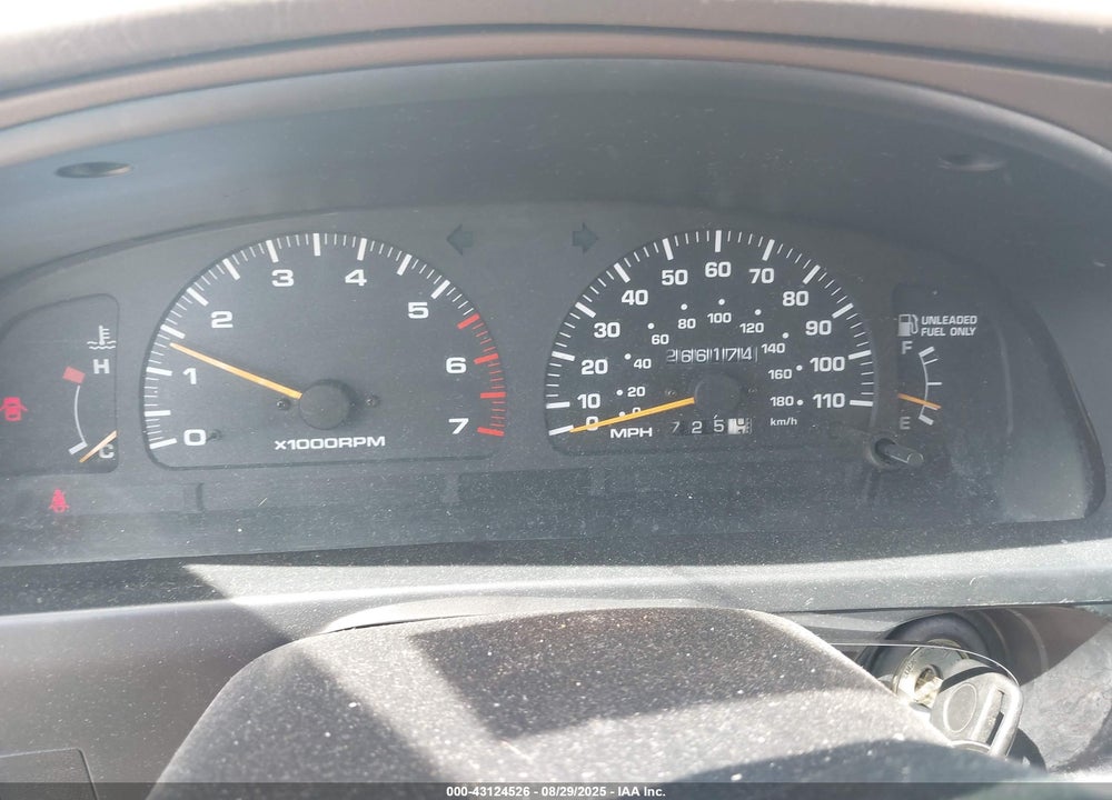 1996 TOYOTA 4RUNNER SR5 VIN: JT3HN86R2T0014631