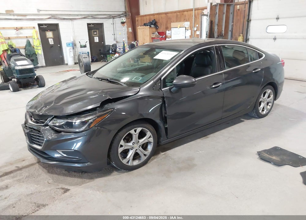 2017 CHEVROLET CRUZE VIN: 1G1BF5SM9H7204702