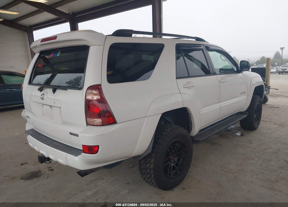 2005 TOYOTA 4RUNNER SR5 V6 VIN: JTEBU14R950076816