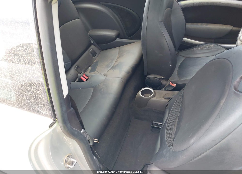 2009 MINI COOPER VIN: WMWMF73529TW81495