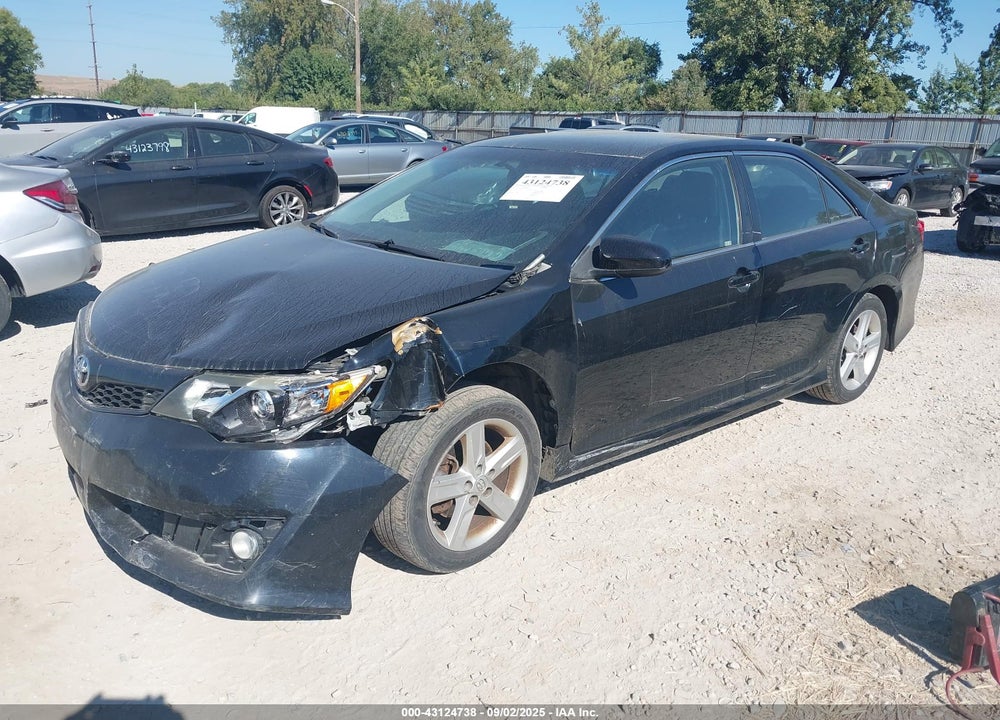 2014 TOYOTA CAMRY SE VIN: 4T1BF1FK5EU461891