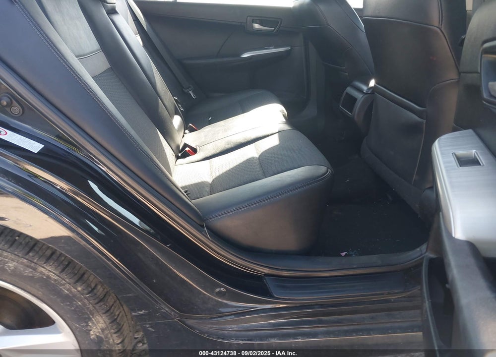 2014 TOYOTA CAMRY SE VIN: 4T1BF1FK5EU461891