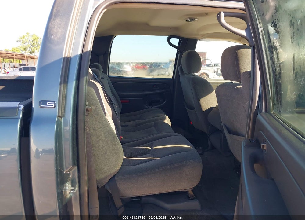 2006 CHEVROLET SILVERADO 1500 LS VIN: 2GCEC13V561227224