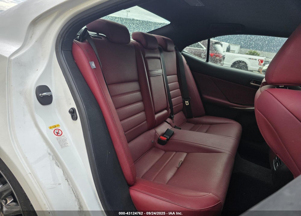 2018 LEXUS IS 300 VIN: JTHBA1D2XJ5081762