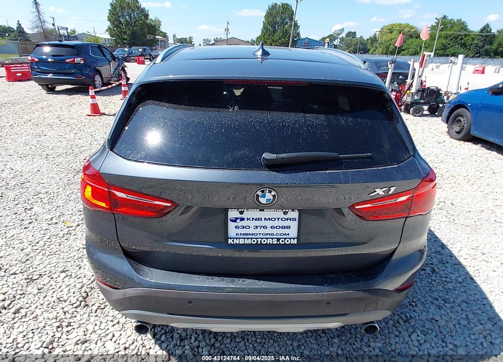 2017 BMW X1 VIN: WBXHT3C36H5F78299