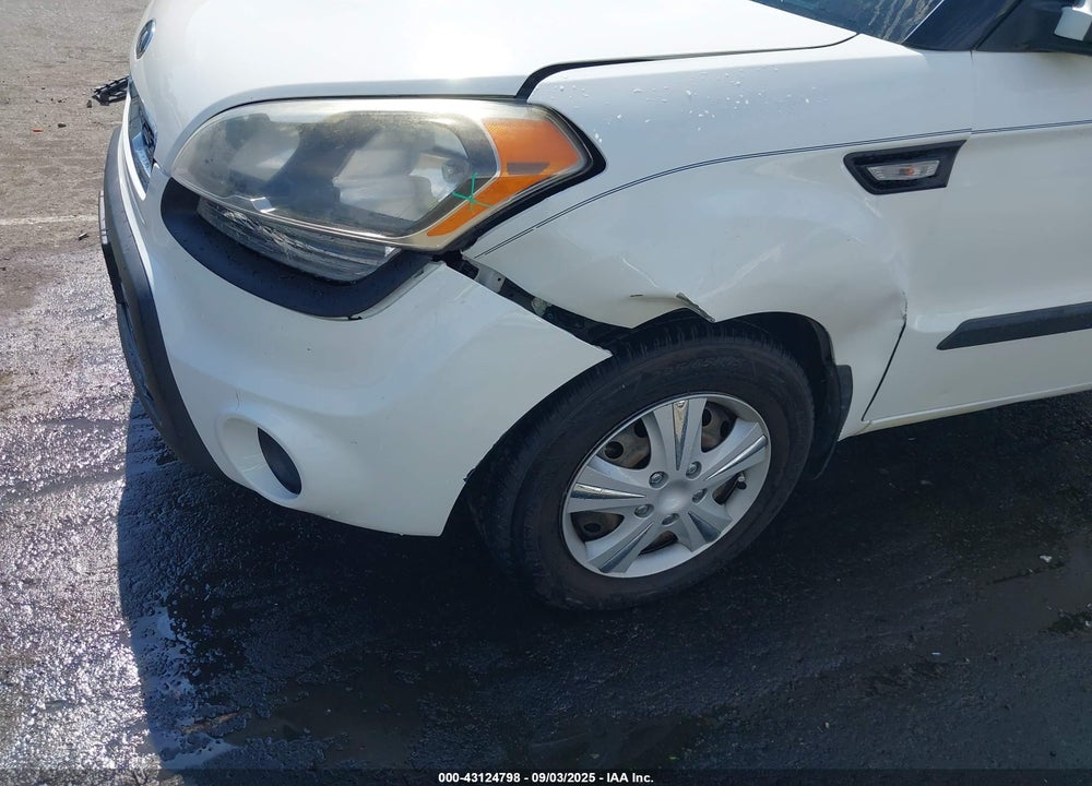 2013 KIA SOUL VIN: KNDJT2A51D7496490