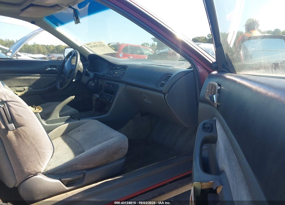 1994 HONDA ACCORD EX VIN: 1HGCD7255RA014553