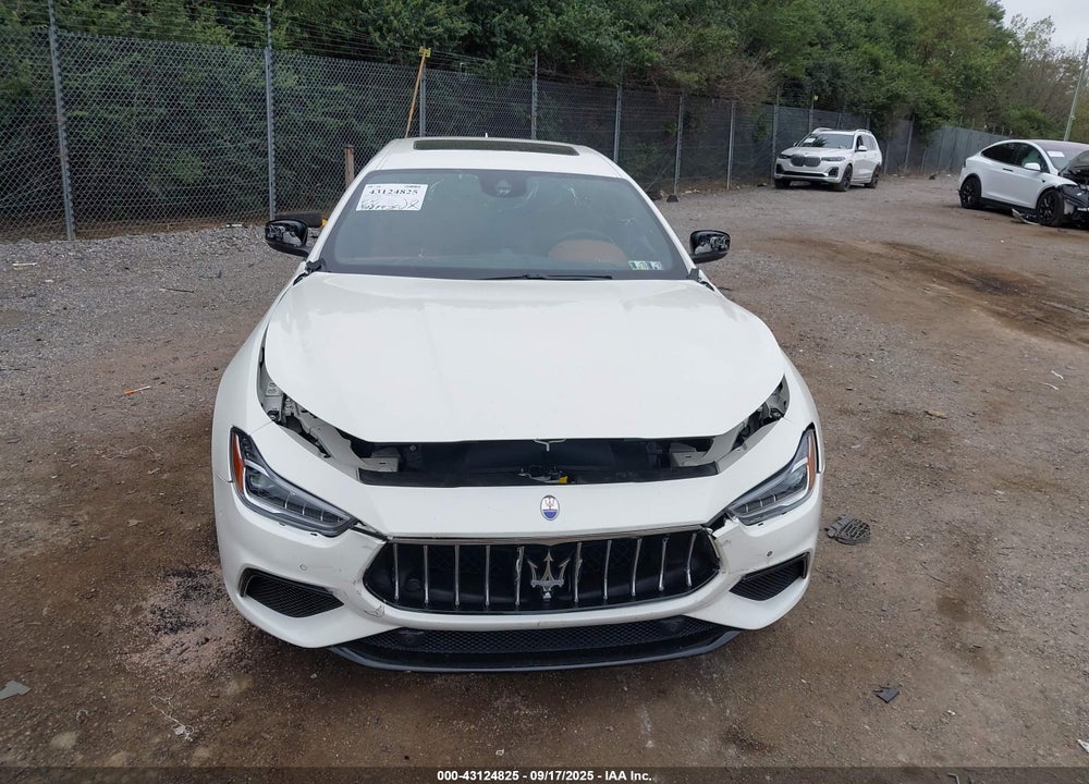 2019 MASERATI GHIBLI S Q4 GRANSPORT VIN: ZAM57YTSXK1313546