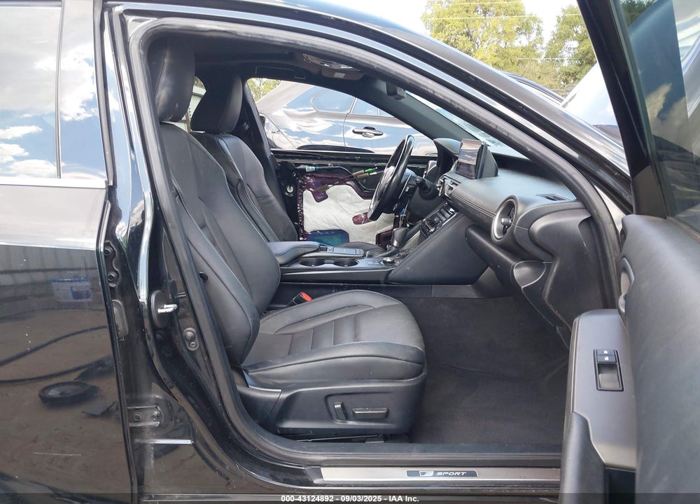 2021 LEXUS IS 350 VIN: JTHGZ1B26M5041250
