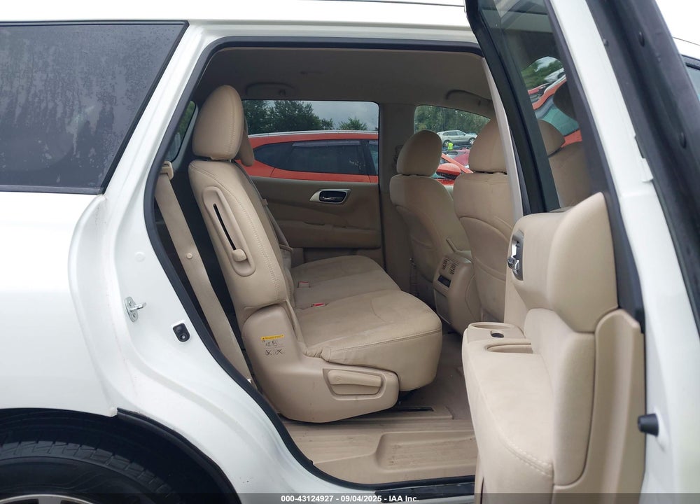 2014 NISSAN PATHFINDER VIN: 5N1AR2MM6EC720939