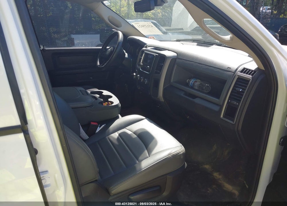 2020 RAM 1500 VIN: 1C6RR6FG6LS151770