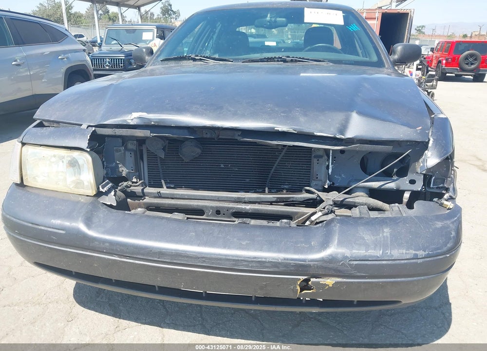 2004 FORD CROWN VICTORIA LX VIN: 2FAFP74W74X171225