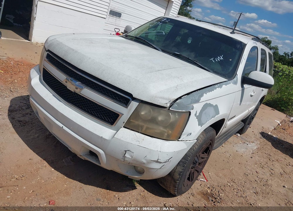 2007 CHEVROLET TAHOE LT VIN: 1GNFC13047J335907