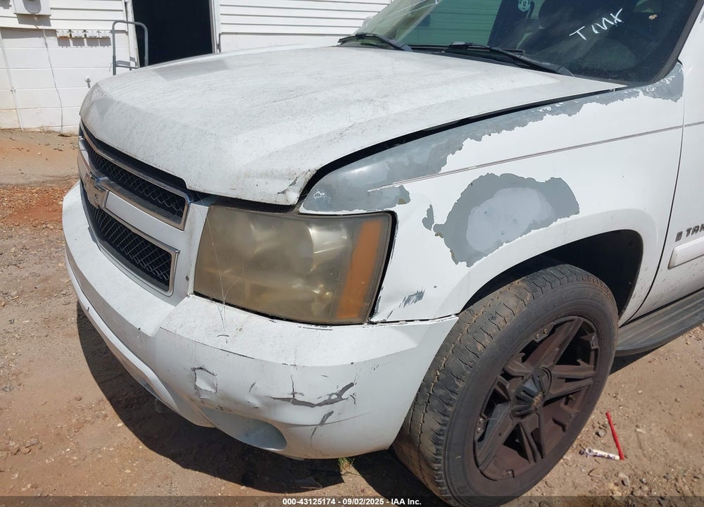 2007 CHEVROLET TAHOE LT VIN: 1GNFC13047J335907