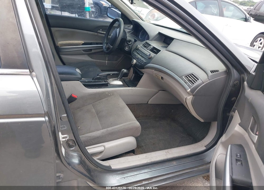 2010 HONDA ACCORD 2.4 EX VIN: 1HGCP2F79AA035013