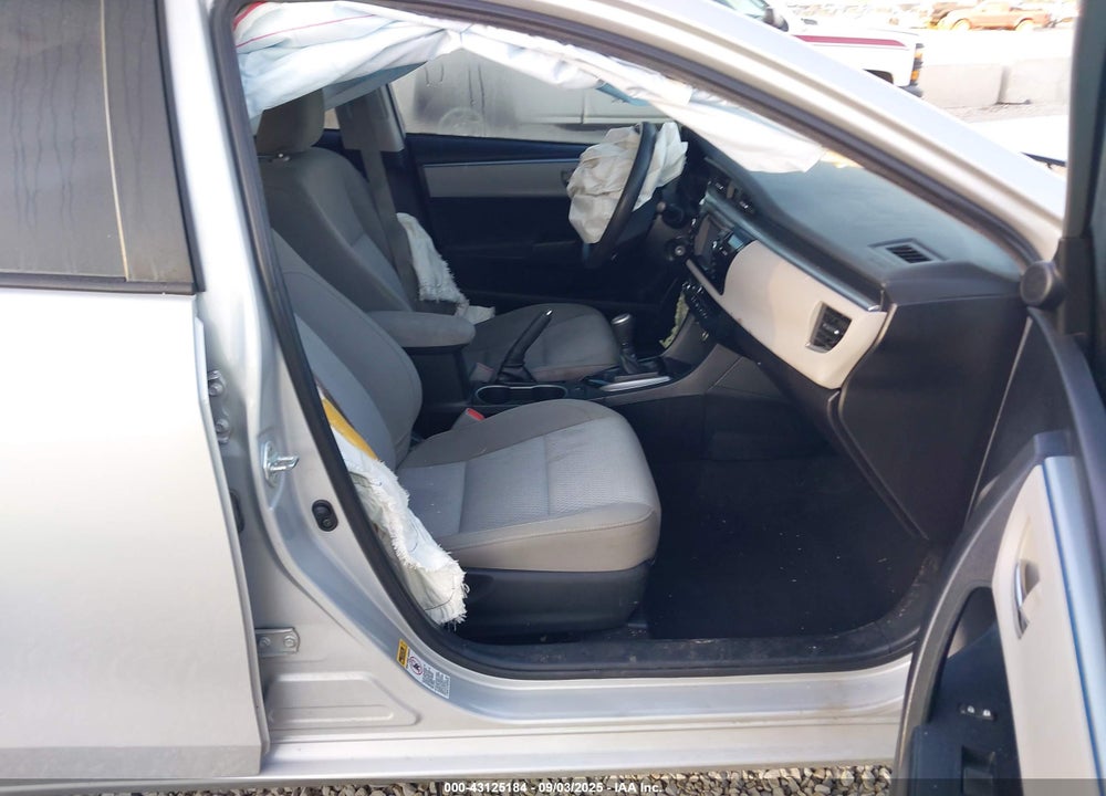 2015 TOYOTA COROLLA VIN: 2T1BURHE8FC460510