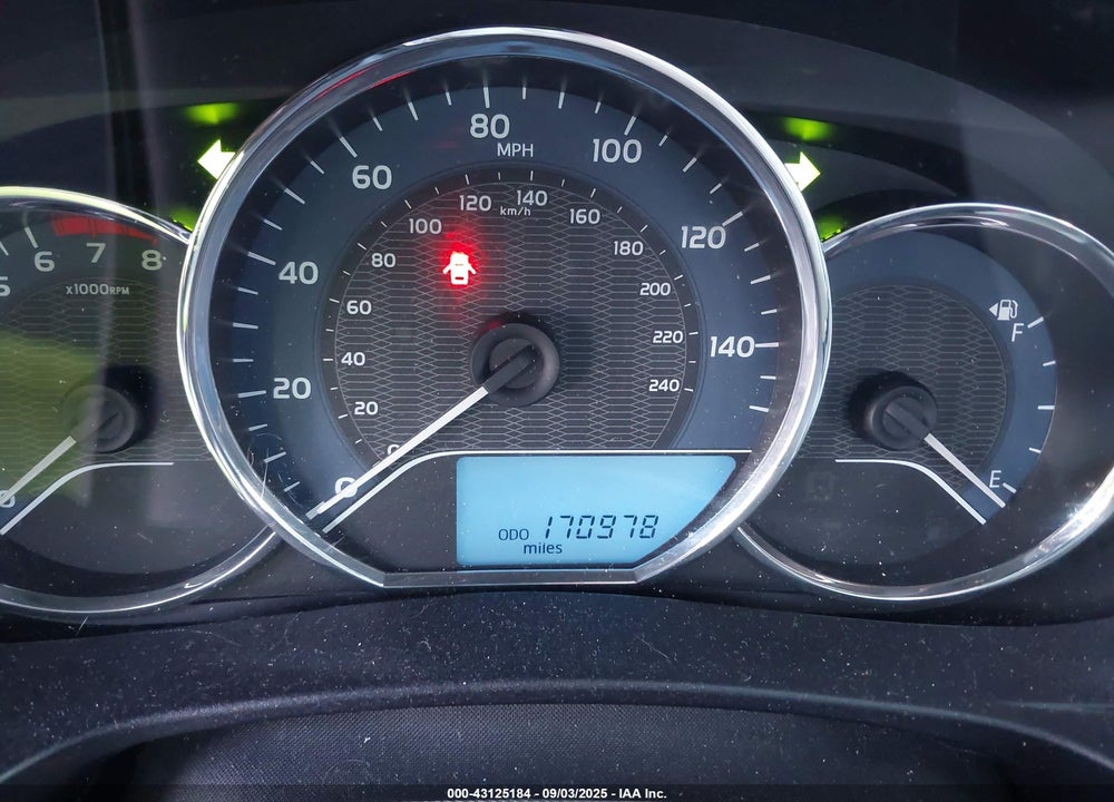 2015 TOYOTA COROLLA VIN: 2T1BURHE8FC460510