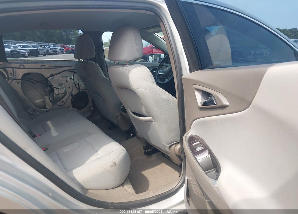 2017 CHEVROLET MALIBU 1LT VIN: 1G1ZE5ST2HF101166