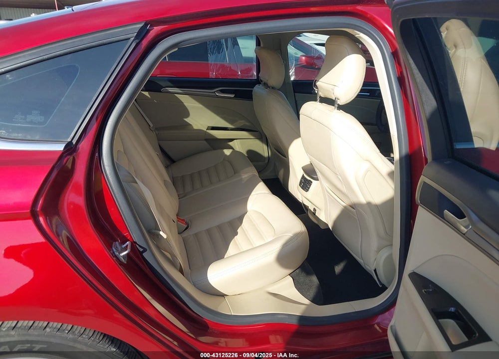 2016 FORD FUSION VIN: 3FA6P0H76GR392036