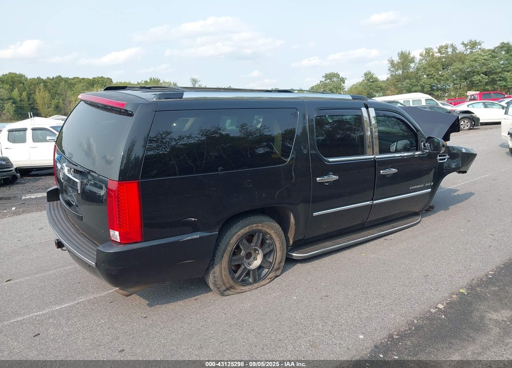 2007 CADILLAC ESCALADE ESV STANDARD VIN: 1GYFK66877R361861